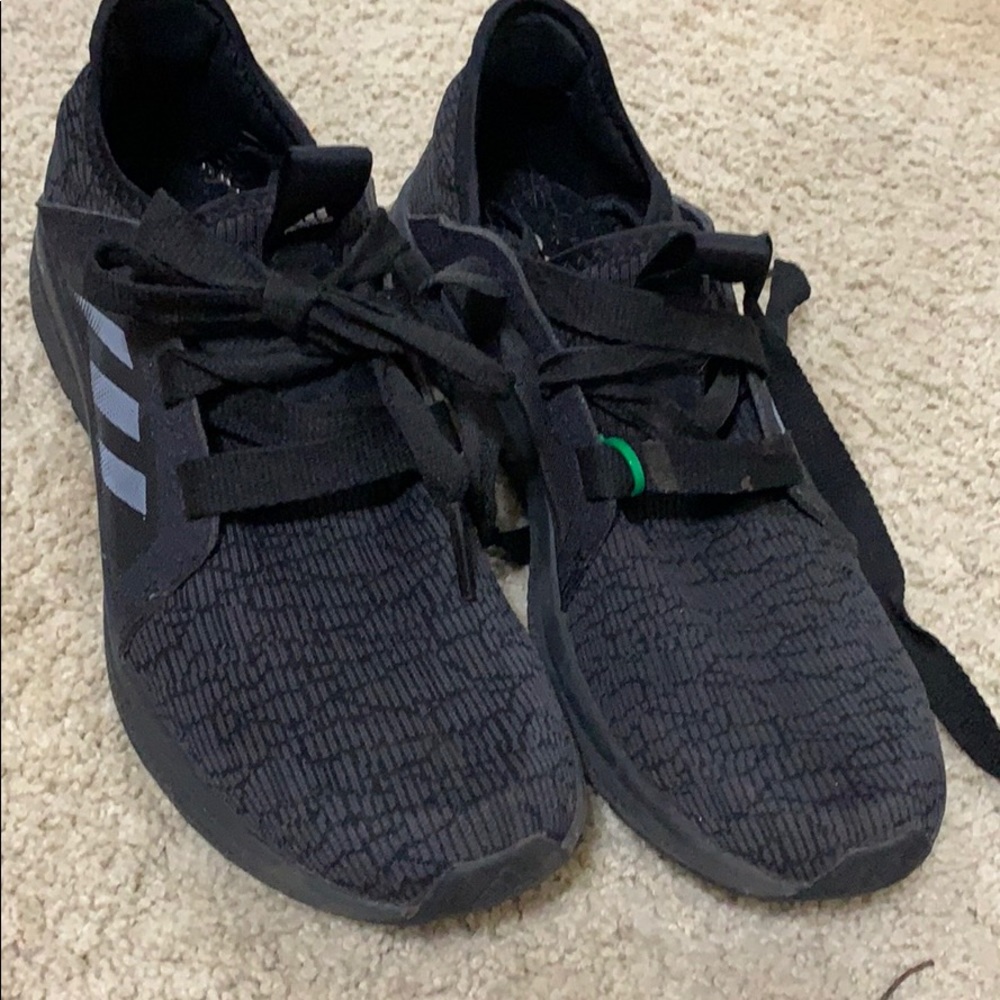 Adidas size 8.5 bounce edge lux